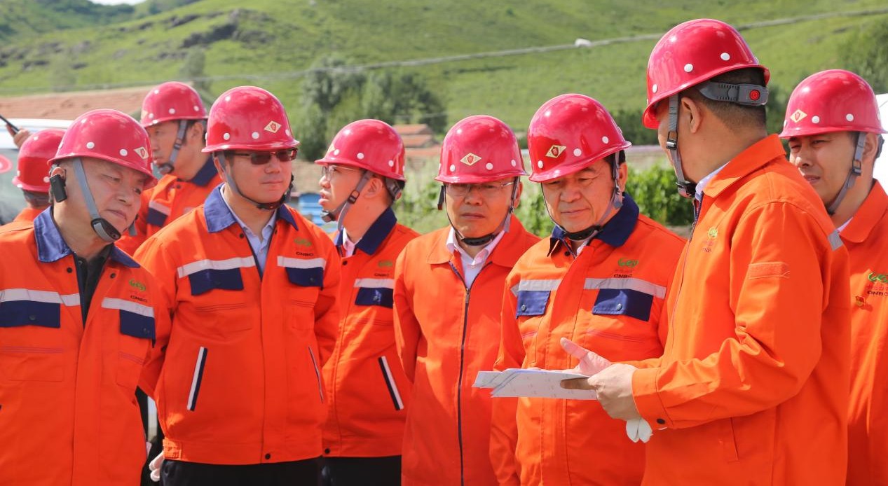 文岗到中色白矿开展安全生产工作调研